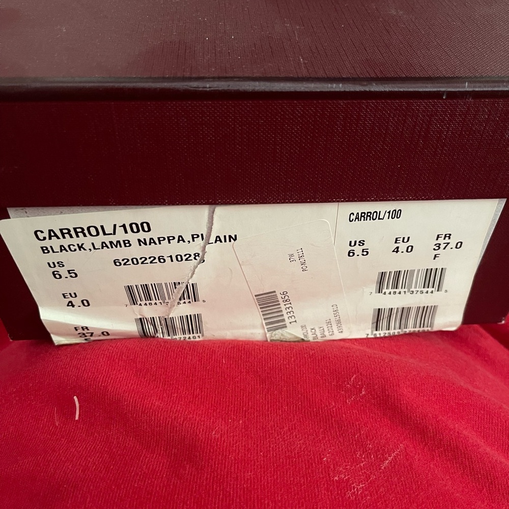 Brand New, Never worn!